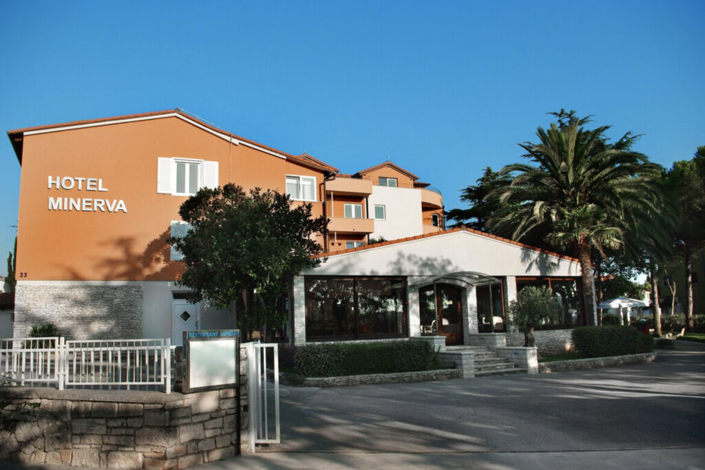 Hotel Minerva.