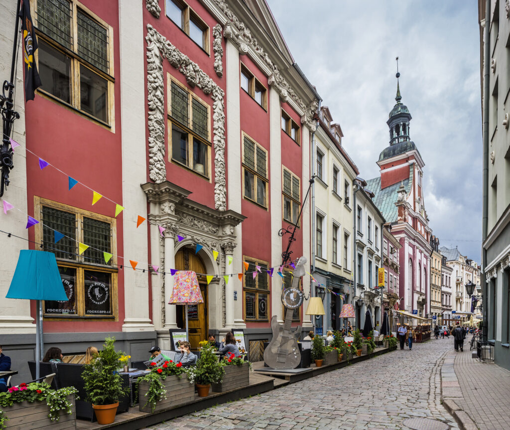 Storby Riga i Latvia. Billig storbyferie.