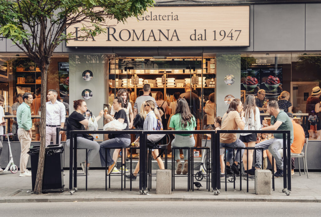 Bucuresti i Romania er billigste storbyferien i Europa. Billig storbyferie.