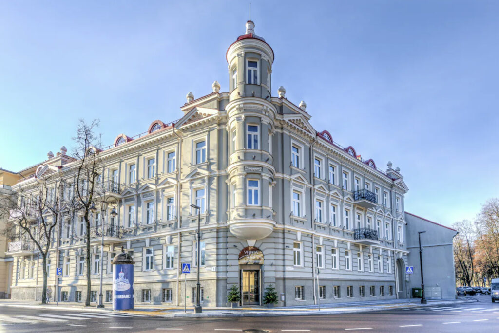 Hotell i Vilnius. Billig storbyferie.