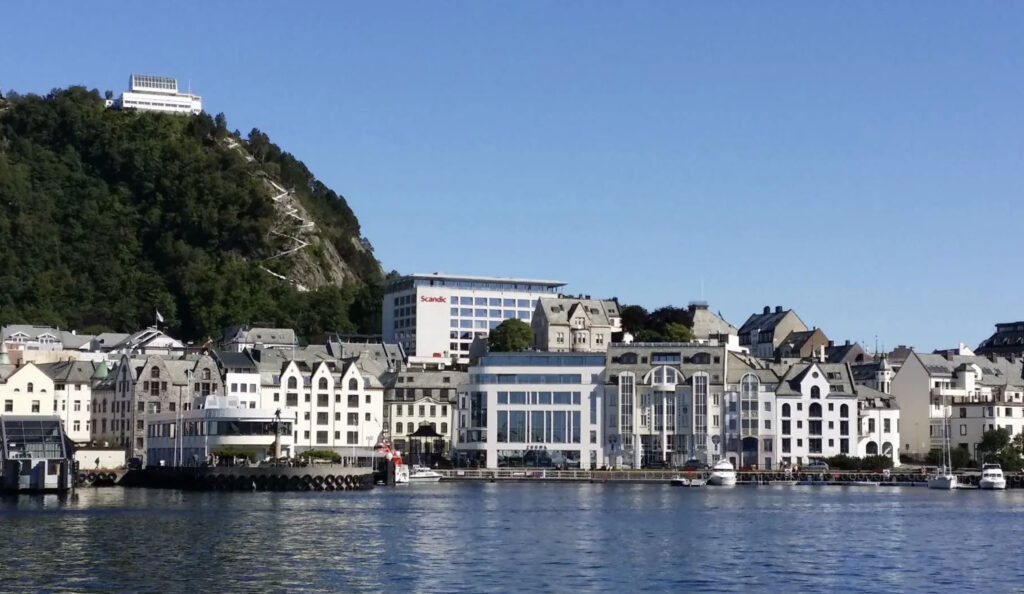 Scandic Hotell i Ålesund. Sommerkampanje fra Scandic.