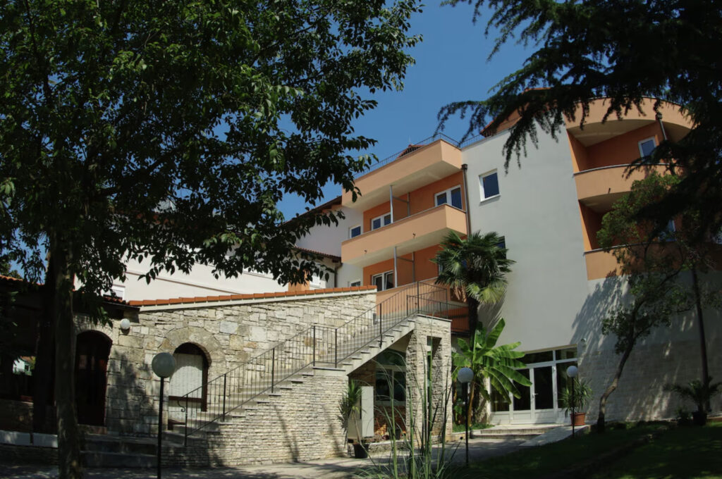 Hotel Minerva fasade.
