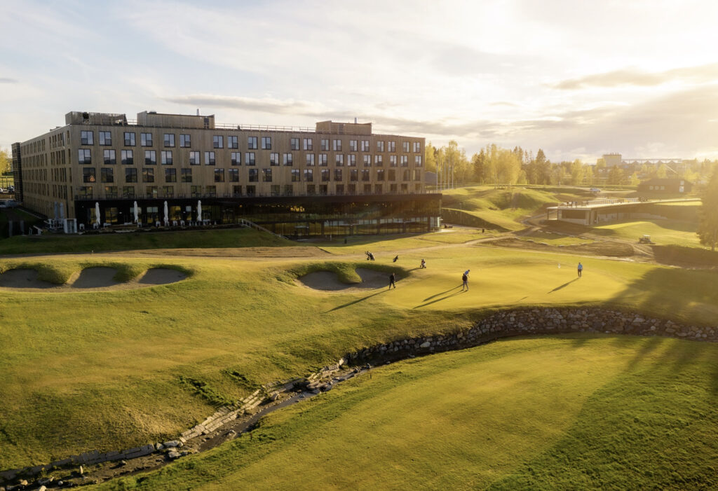 Hotell med golfbane.