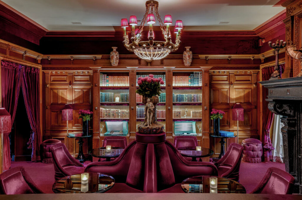Hotell i Paris.