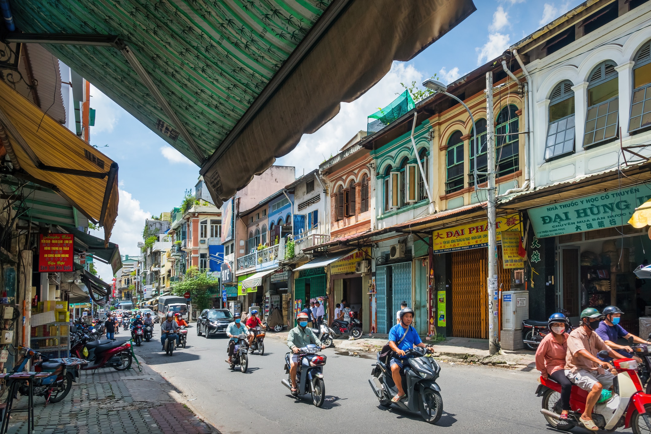 mopeder i gatene i ho chi minh